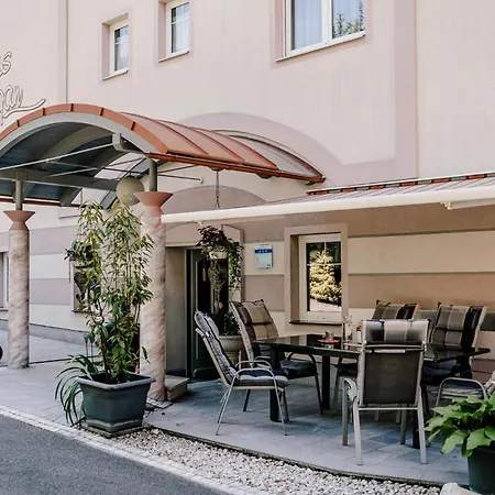 Haus Aschgan بيت ضيافة