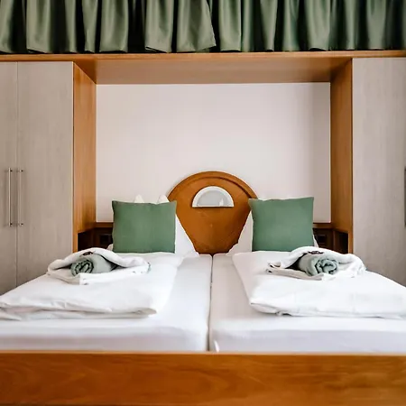 بيت ضيافة Haus Aschgan 3*